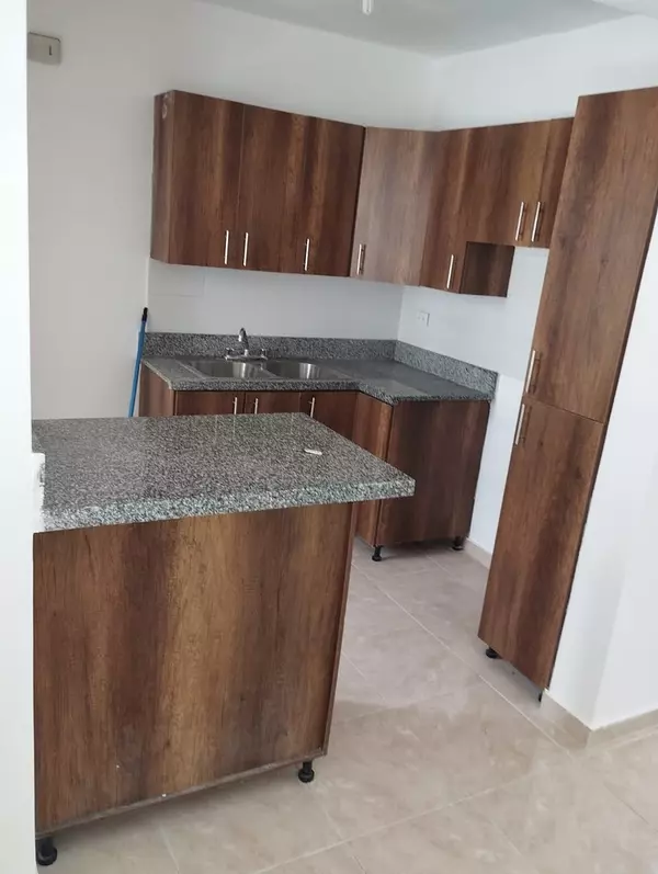 apartamentos - Apartamento Segundo piso Autopista San Isidro, con aires instalados (Dumas-Edwin 9