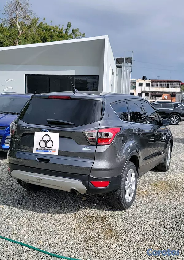 jeepetas y camionetas - FORD ESCAPE  2017 9