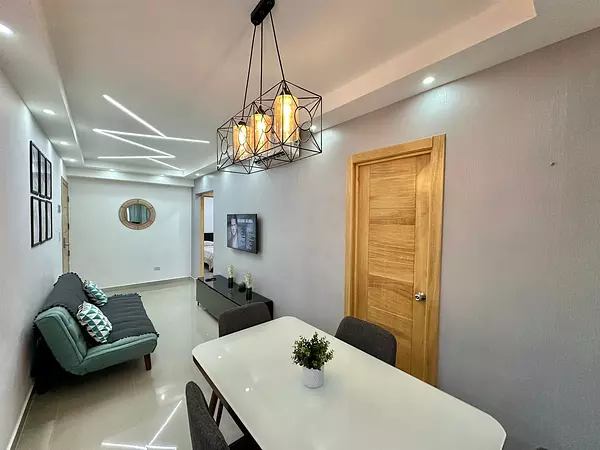 apartamentos - Vendo apartamento en Av. Independencia  8