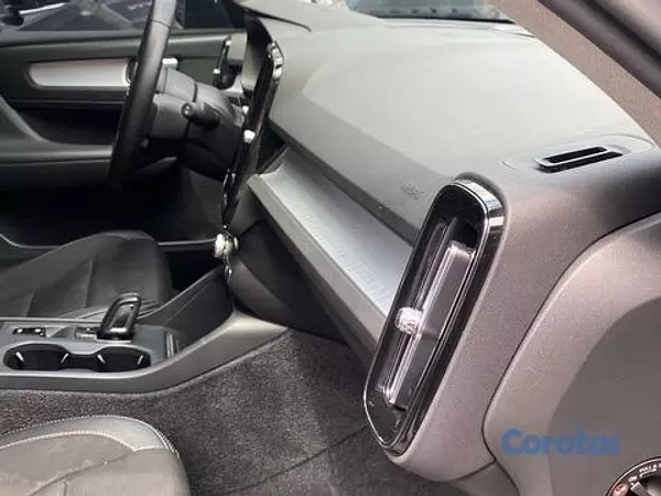 jeepetas y camionetas - VOLVO XC40 T5 AWD 2019 7