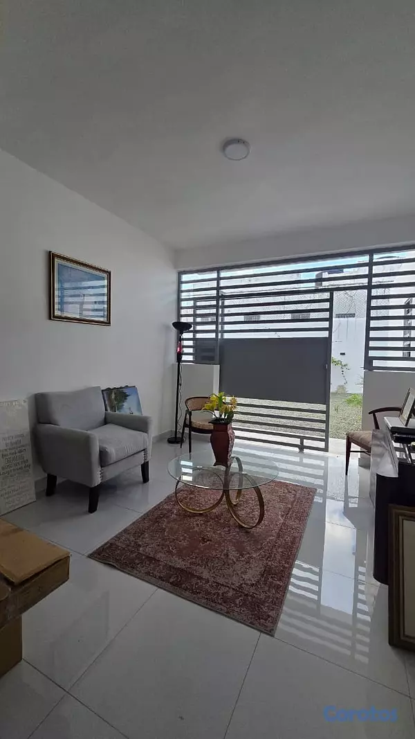 casas -  CASA EN LAS ORQUÍDEAS, CON AMPLIO PARTIÓ  10