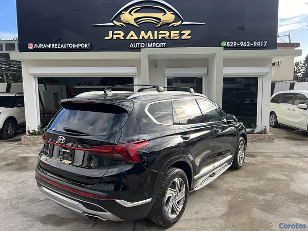jeepetas y camionetas - Hyundai Santa Fe 2022 SEL 3
