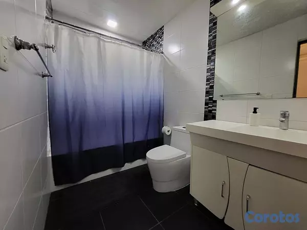apartamentos - Alquiler 3 Hab. con terraza y ascensor 5