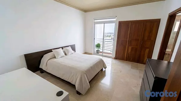 apartamentos - Amplio apartamento en torre familiar en Urb. Real 6