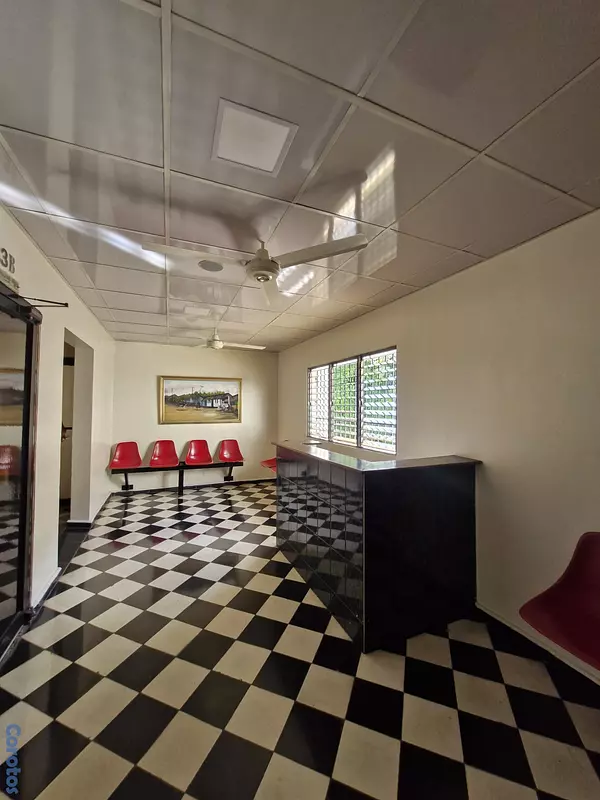 oficinas y locales comerciales - Local para consultorio clinico o dental Gazcue 6