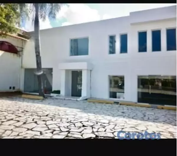 oficinas y locales comerciales - Local comercial en alquiler – La Julia, Santo Domi 2