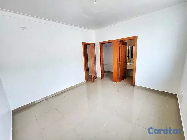 apartamentos - APARTAMENTO CON PATIO Y PLANTA FULL PROXIMO QUINTA 5