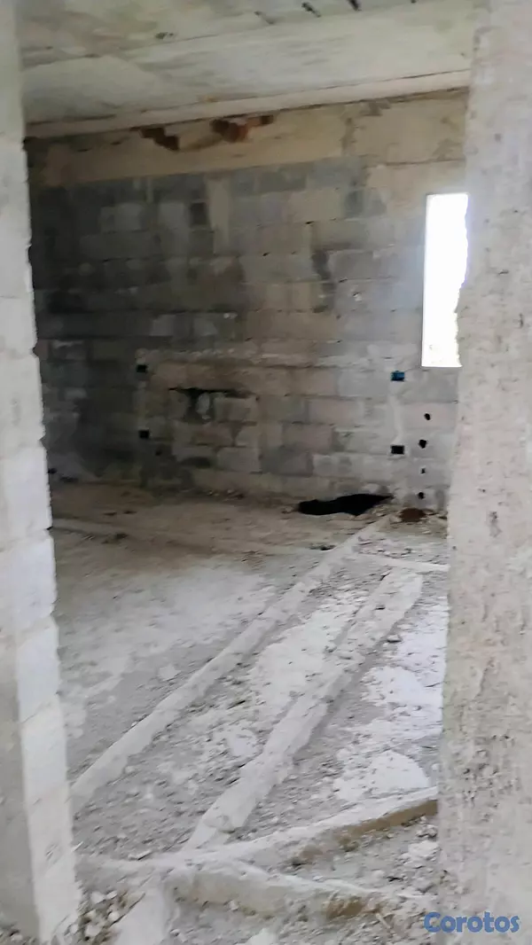 casas - gran oportunidad de inversión, amplia casa en obra gris.  14