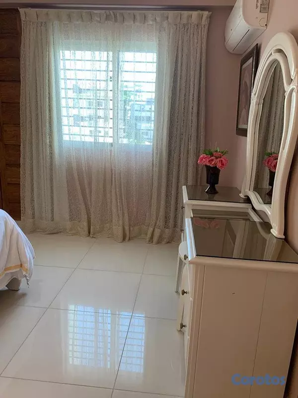 apartamentos - alquiler de apartamento amueblado en evaristo mora 5