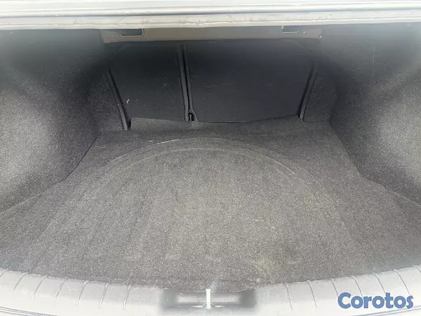 carros - Hyundai Elantra 2020 9