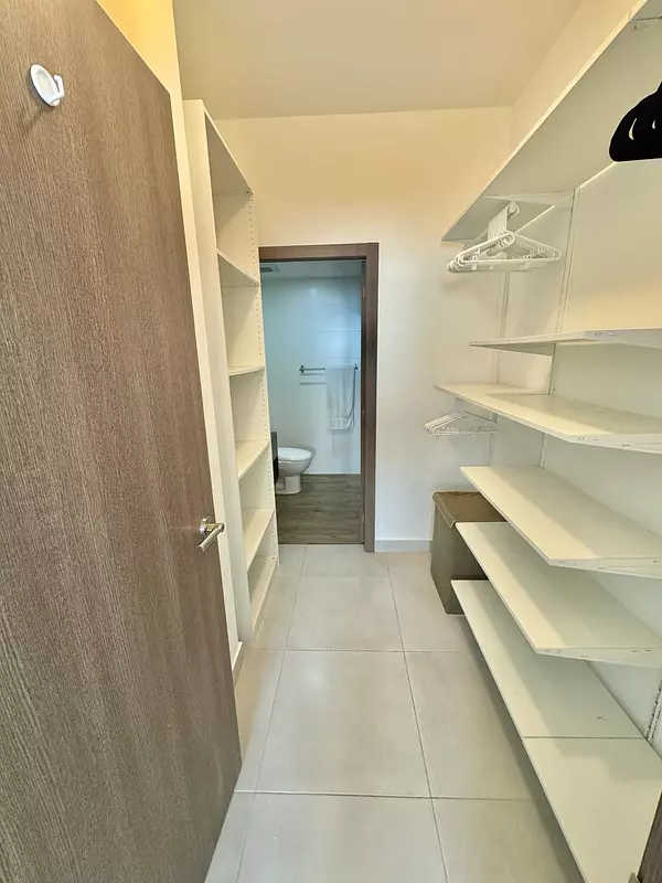 apartamentos - Apartamento en Alquiler Amueblado NACO 6