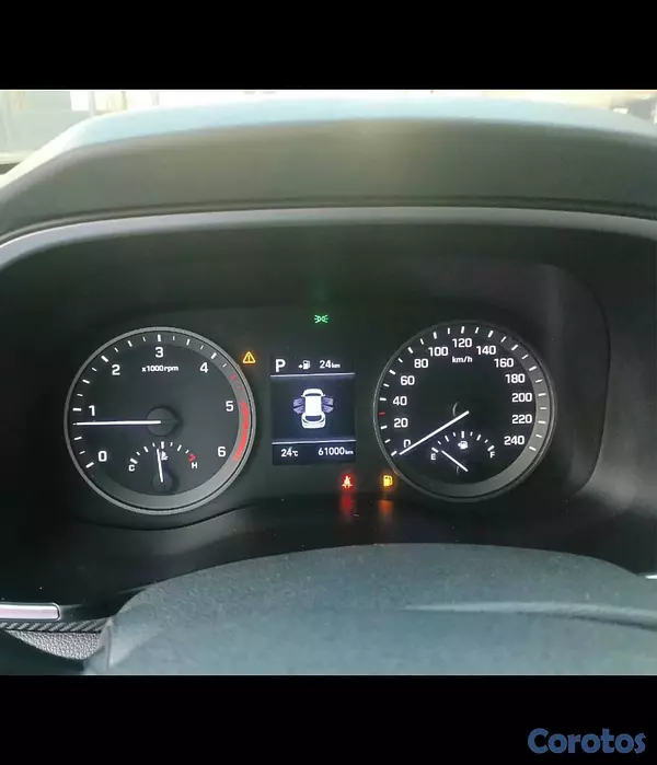 jeepetas y camionetas - HYUNDAI TUCSON 2020 BLANCO DIESEL 14