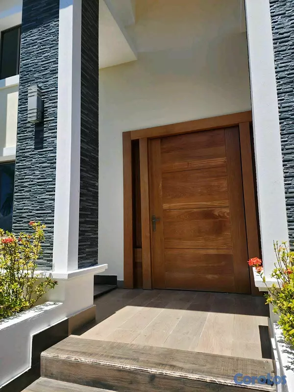 casas - Venta de Casa en Colinas del Oeste de 3 niveles  11
