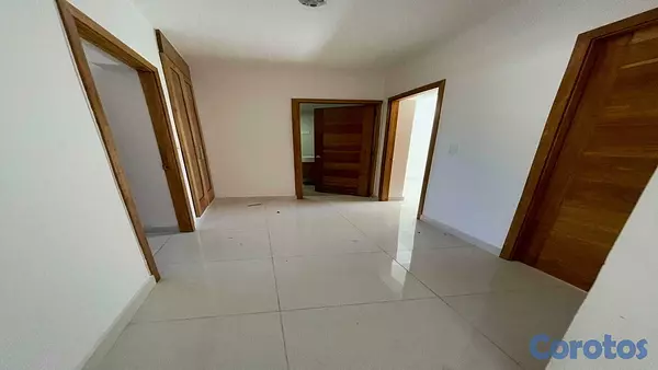 apartamentos - APARTAMENTO EN VENTA EN LOS RIELES DE GURABO, SANTIAGO. 5