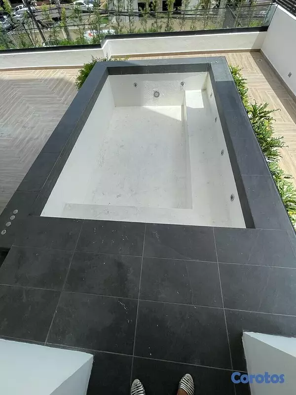 apartamentos - 𝘼𝙥𝙖𝙧𝙩𝙖𝙢𝙚𝙣𝙩𝙤 𝙙𝙚 𝙇𝙪𝙟𝙤 𝙘𝙤𝙣 𝙩𝙚𝙧𝙧𝙖𝙯𝙖 10