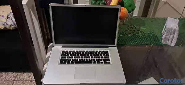computadoras y laptops - MacBook Pro 2012 / 8GB RAM / Cargador Original / Ideal Técnicos 2
