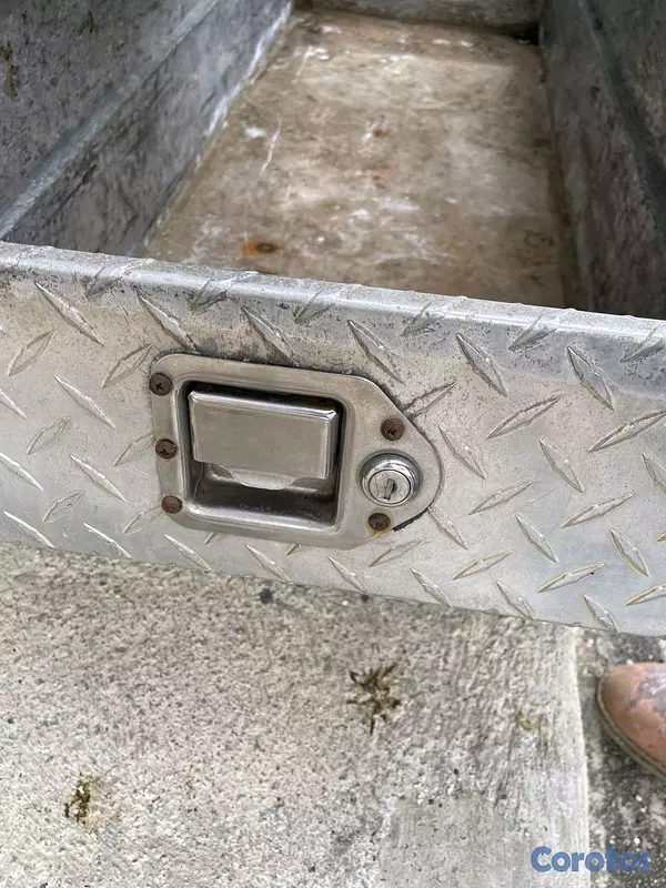 repuestos - Caja de Herramientas para camioneta  4