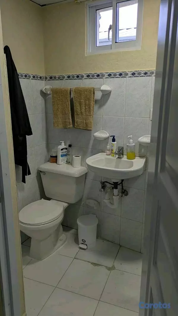 apartamentos - SE VENDEN 4 APARTAMENTOS DETRAS DE HACHE RECIEN REMODELADO!!! 4