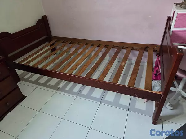 muebles y colchones - VENDO CAMA TWIN. MADERA BUENA. PINO O CAOBA.  2