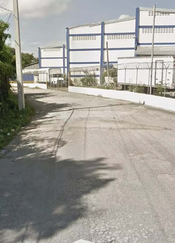 oficinas y locales comerciales - Alquilo Nave 2,750 mts Autop. Duarte 5