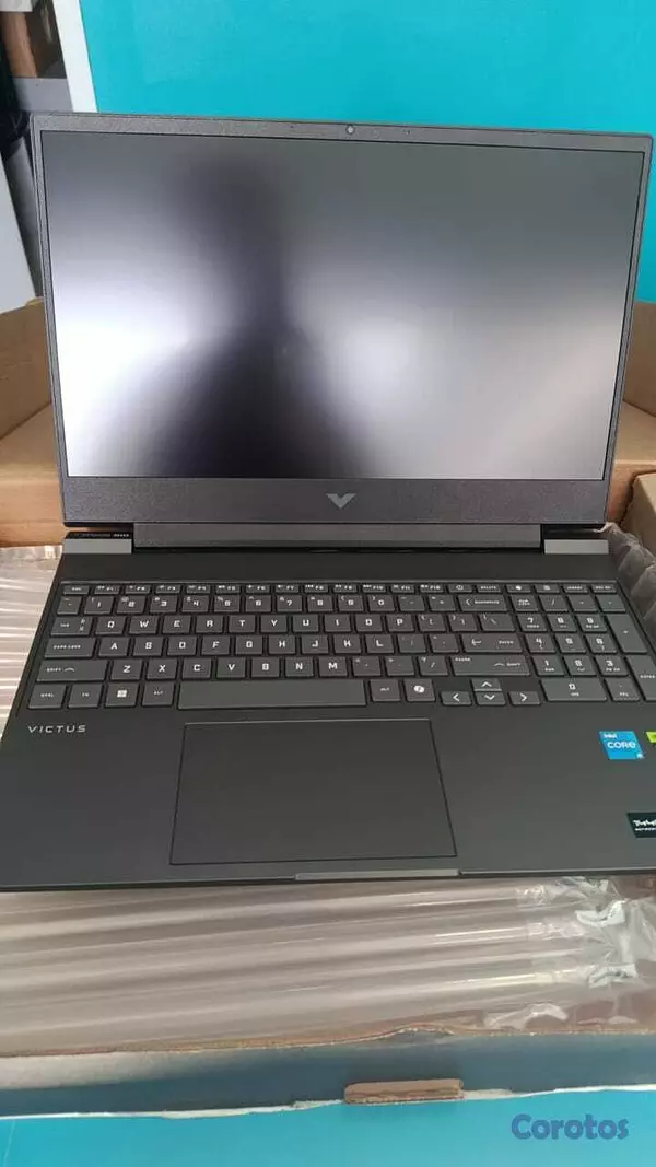 computadoras y laptops - HP Victus Gaming i5-13450H RTX 4050 16GB RAM 512GB 1