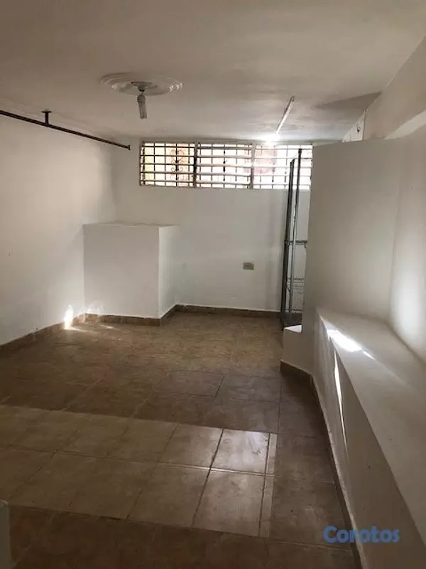 casas - CASA EN ALQUILER SEMISOTANO 13