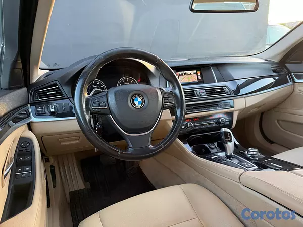 carros - BMW Serie 5 520i 2016 5