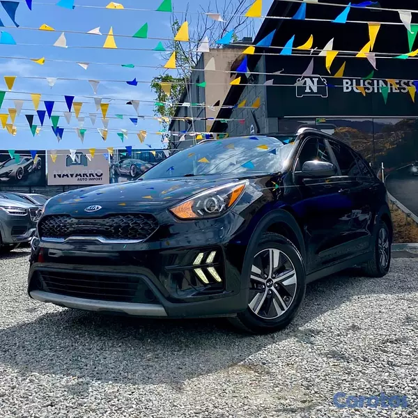 jeepetas y camionetas - KIA NIRO LX 2020 HYBRID 4