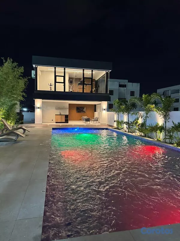 apartamentos - Apartamento de Venta en Ave. Hispanoamericana  7