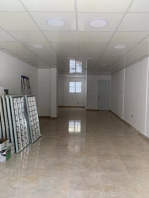 oficinas y locales comerciales - Local espacio abierto primer nivel 2