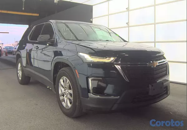 jeepetas y camionetas - Chevrolet Traverse LS 2022 6
