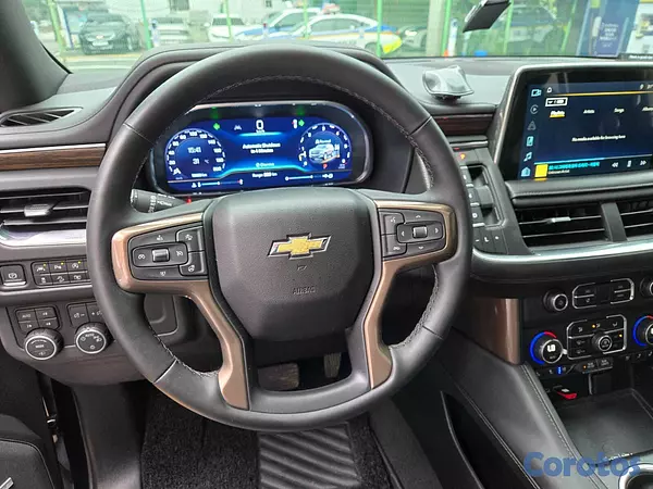jeepetas y camionetas - CHEVROLET TAHOE HIGHCOUNTRY 2023 NEGRO GASOLINA 7