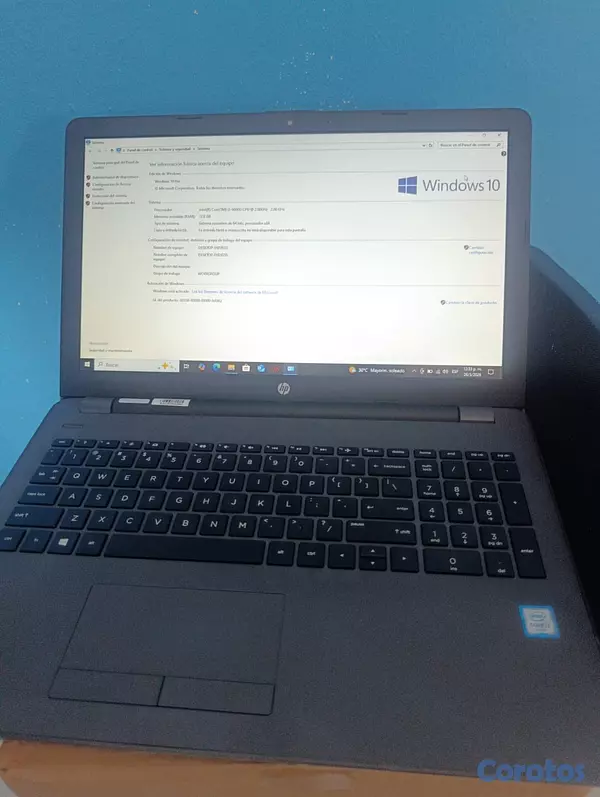 computadoras y laptops - Laptop hp 12 gb de RAM  6