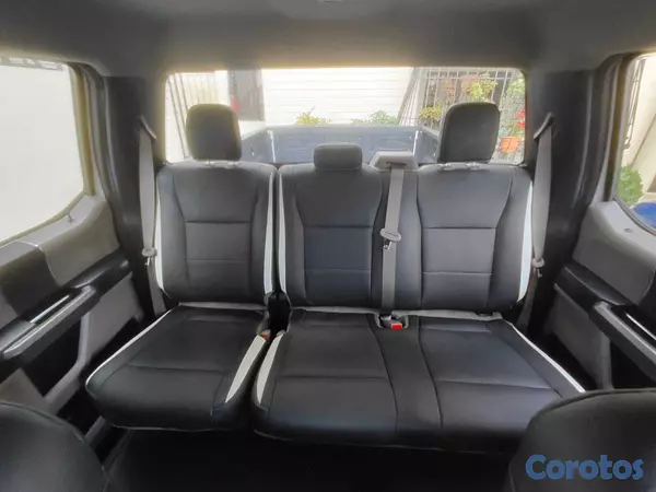 jeepetas y camionetas - Ford F150 XLT 2019 4