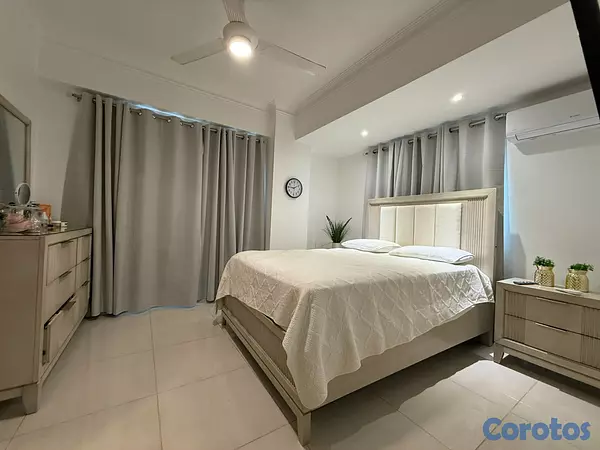 apartamentos - Apartamento moderno en venta en Evaristo Morales,  6