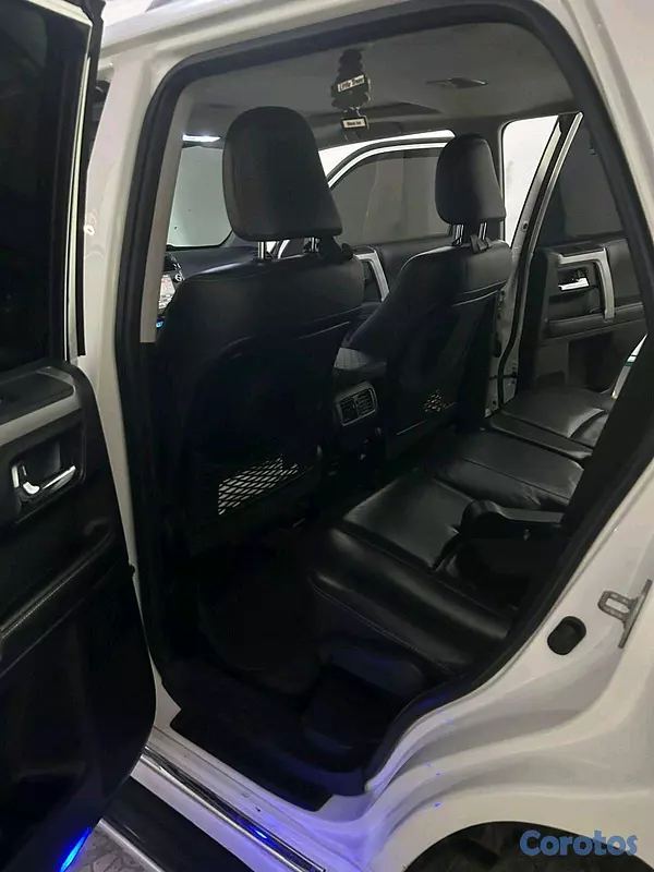 jeepetas y camionetas - Toyota 4runner limited 2015 8