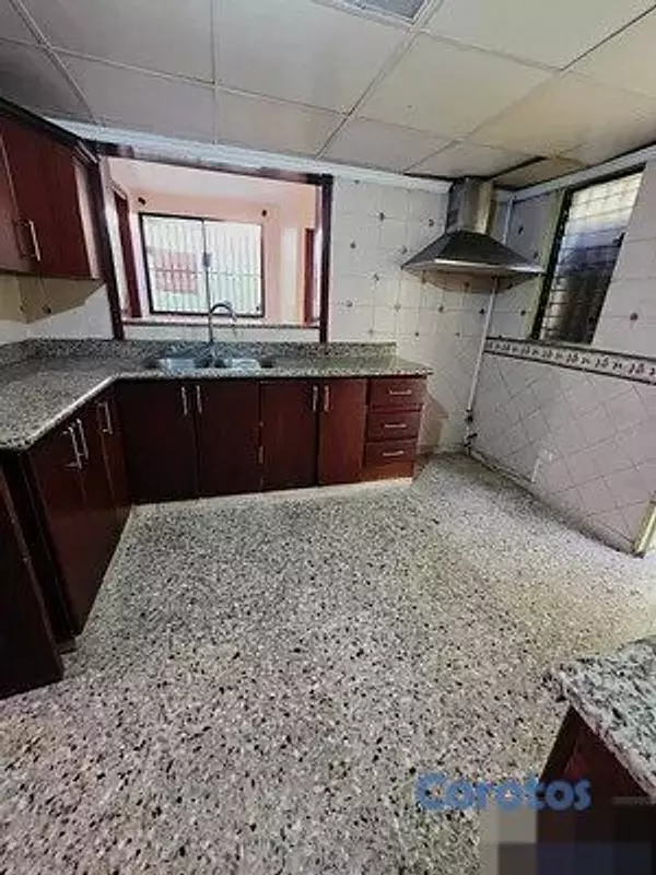 casas - Casa en venta de oportunidad - Ave. Independencia 9