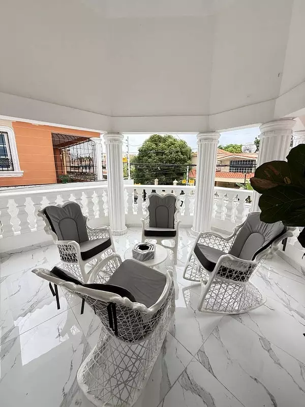 casas - SAN ISIDRO VENTA DE CASA  8