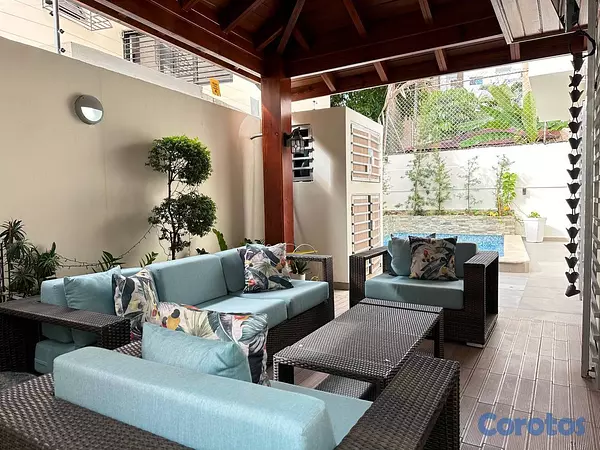 casas - Casa de 4 habitaciones 4 baños 4 parqueos en alqui 14