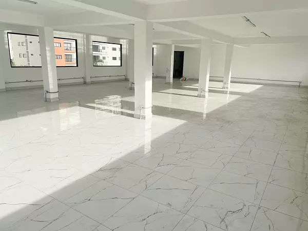 oficinas y locales comerciales - Local en Bella vista  3