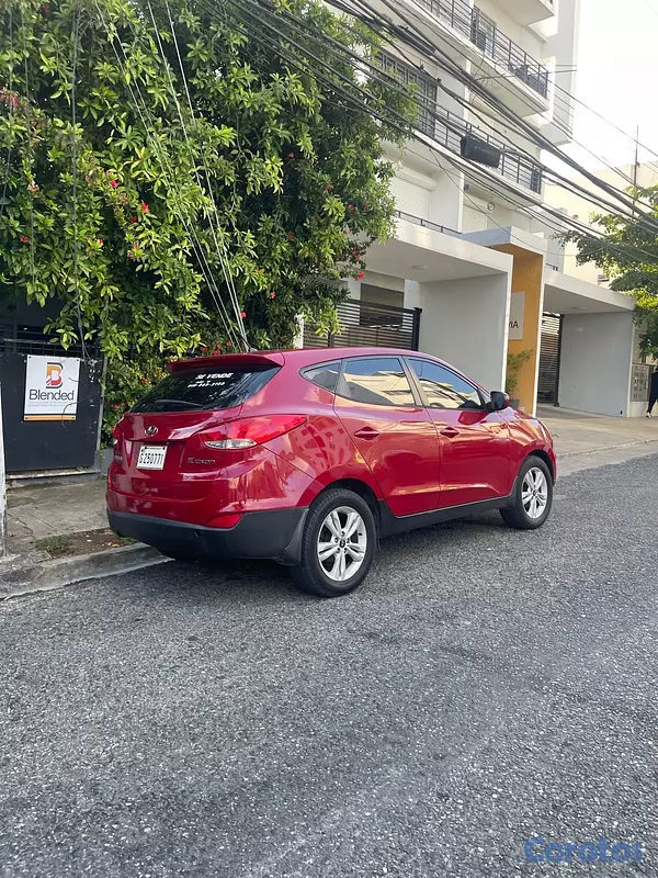 jeepetas y camionetas - Venta de Hyundai Tucson 2011. Oportunidad.  12
