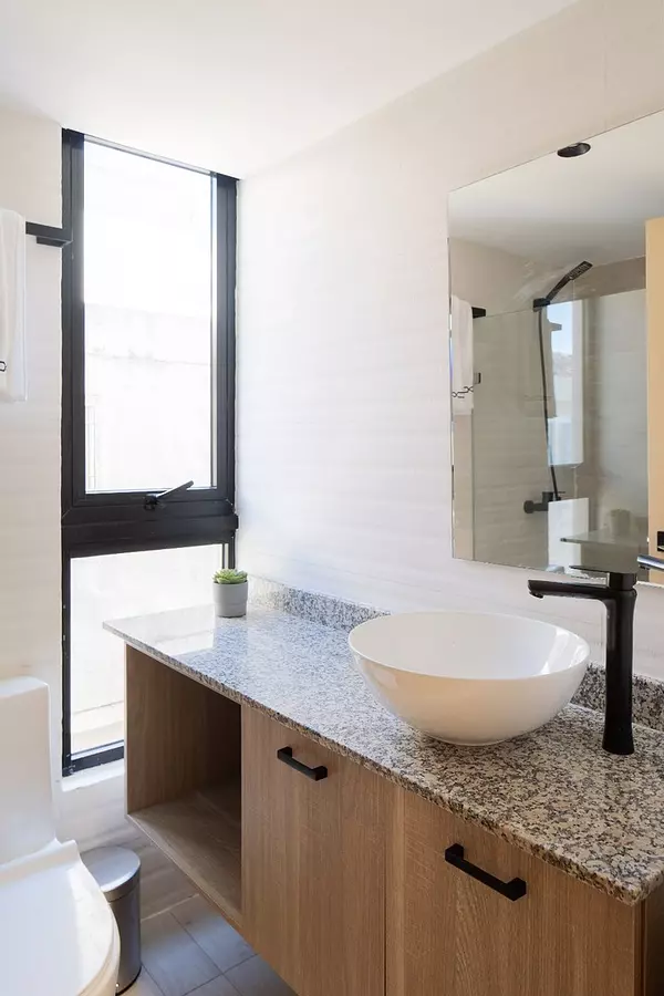 apartamentos - Se vende apartamento amueblado en Evaristo Morales 2