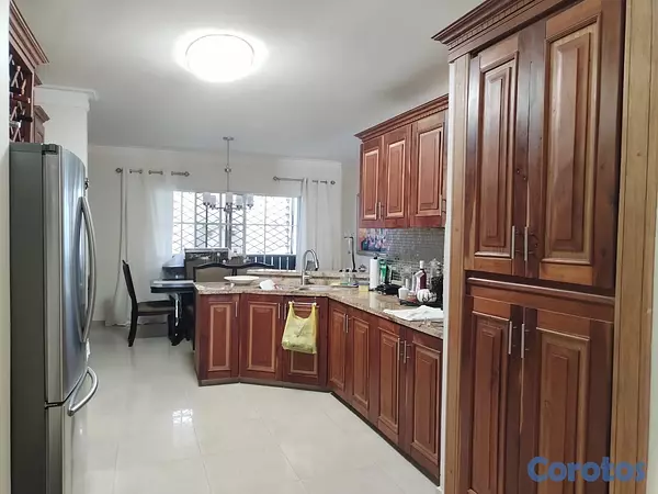 casas - Casa En Venta Avn. Independencia  10