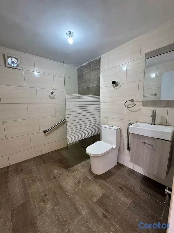 casas - Alquiler de Casa en Los Prados 9