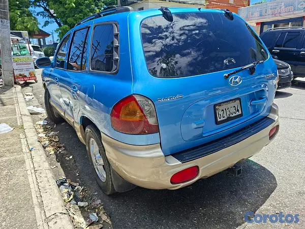 jeepetas y camionetas - Vendo Hyundai Santa Fe 2003 10