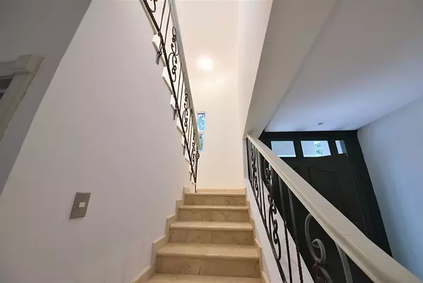 casas - Hermosa casa en Arroyo hondo 2 niveles 6