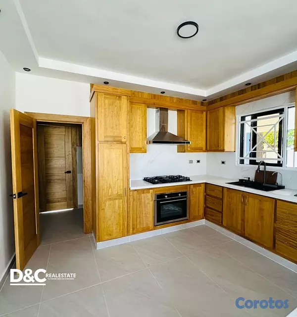 casas - CASA EN VENTA EN PUERTO PLATA A SOLO 3 MINUTOS DE  9
