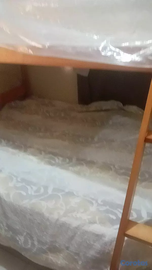 muebles y colchones - Camarote en madera  con sus colchones ortopédicos  2