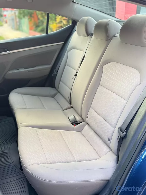 carros - CLEAN CARFAX CERTIFICADOEQUIPAMIENTO DESTACADO (SE 8
