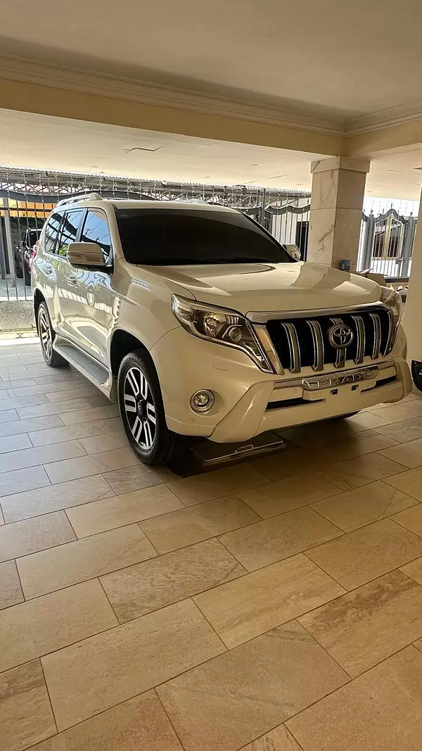 jeepetas y camionetas - Toyota land cruicer prado vxl 2016 7